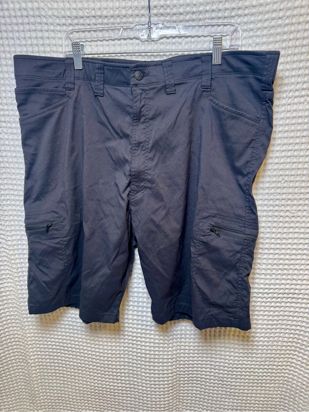 Wrangler Men’s Size 44 Zip Cargo Shorts NW981CV Nylon Spandex Hiking Grey